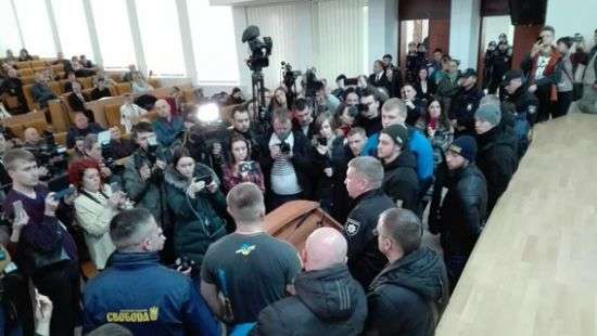 Смерть Волошина: дело передадут другим следователям