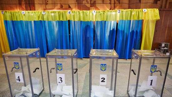 НАТО предлагает Украине защиту от вмешательства России в выборы в 2019-м