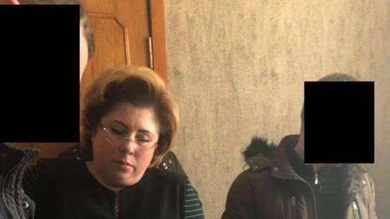 На вотчине Райнина у чиновницы при обыске нашли георгиевскую ленту и партбилет Партии регионов