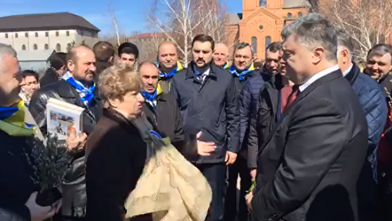 Порошенко приехал в Мариуполь