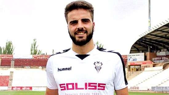 Одноклубник украинца выпал с четвертого этажа