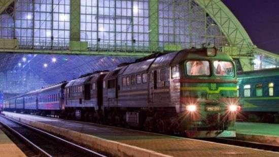 В «Укрзализныце» решили повременить с подорожанием билетов