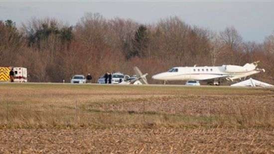 В США на взлетной полосе столкнулись самолеты: есть погибшие (ВИДЕО)