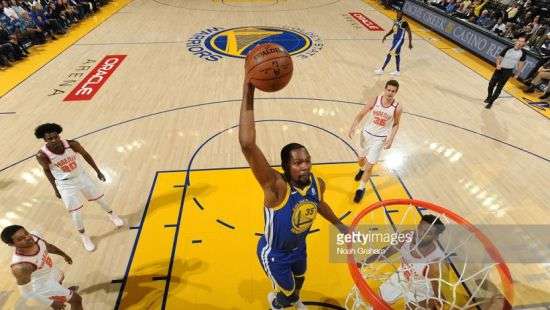 НБА. «Кливленд» одолел «Даллас», «Хьюстон» проиграл «Сан-Антонио», «Голден Стэйт» переиграл «Финикс»