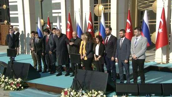 Эрдоган «увел» у Путина девушку (ВИДЕО)