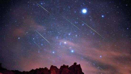 Японцы научились управлять метеоритами