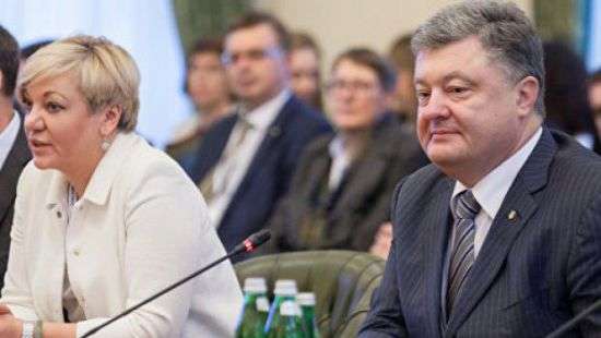 Дубинский рассказал о денежных схемах Порошенко с экс-главой НБУ