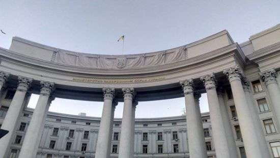 Рада приняла закон, реформирующий дипломатическую службу