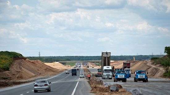 Стало известно сколько выделят денег на ремонт трассы Киев-Чоп