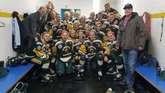 В Канаде автобус с детской хоккейной командой попал в ДТП, 14 погибших