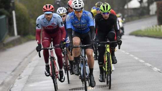 Бельгийский велогонщик умер после остановки сердца