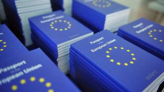 В 2016 году гражданами стран Евросоюза стали 24 тысячи украинцев