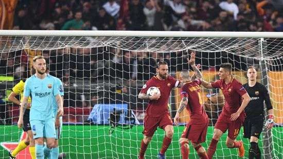 «Рома» сенсационно разгромила «Барселону» в Лиге чемпионов