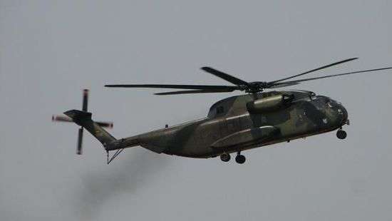 В Германии военный вертолет врезался в башню аэропорта, есть пострадавшие