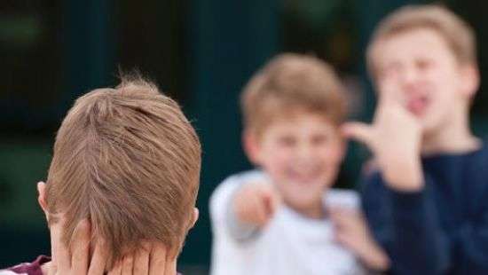 Больше половины украинских детей становятся жертвами травли в школе