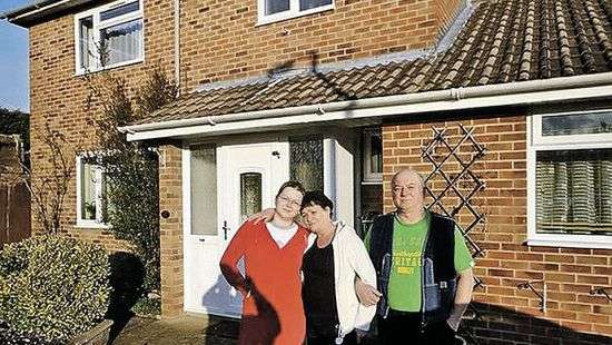 Создатель яда «Новичок» объяснил, почему выжили Скрипали