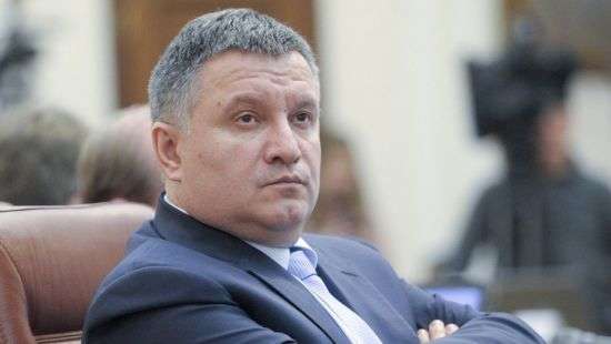 Аваков рассказал о двух возможных сценариях войны с Россией