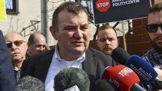 В Польше арестовали одного из лидеров оппозиции