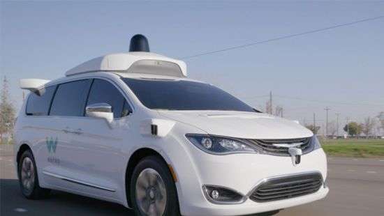 Waymo начнёт испытывать робомобили без водителя