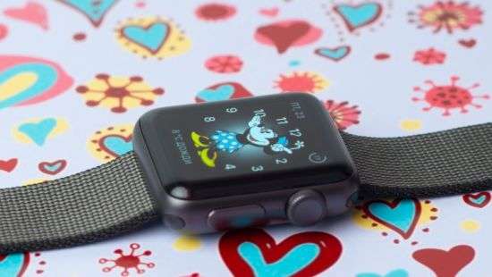 В Apple Watch могут появиться кастомные циферблаты