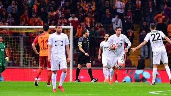 Украинец вывел свой клуб в финал Кубка Турции