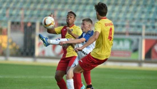 «Сталь» и «Зирка» обменялись голами