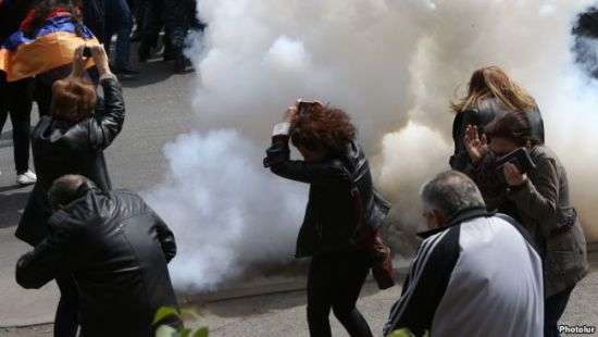 В Ереване задержали лидера протестного движения Пашиняна