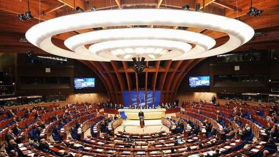 Коррупционный скандал в ПАСЕ: названы имена 5 депутатов, подозреваемых в нарушении