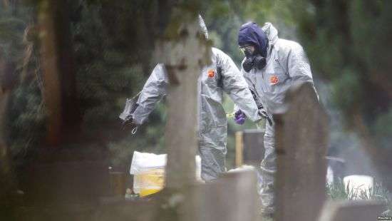 В Солсбери проходит операция по очистке мест от яда Новичок