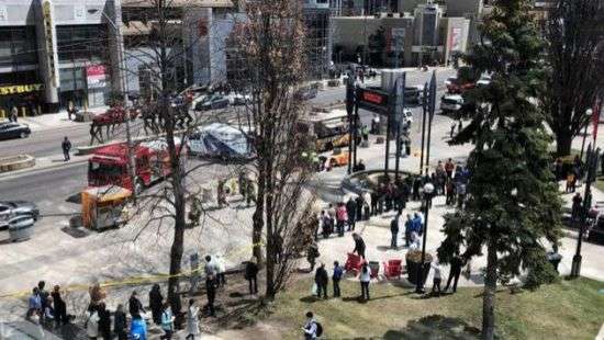 Трагедия в Торонто: полиция установила личность водителя фургона