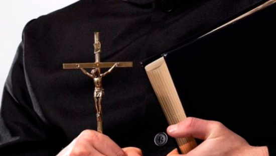 В Ватикане рассказали, как священники изгоняют бесов с помощью смартфонов