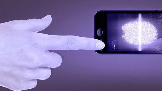 Полиция считает приемлемой разблокировку смартфона мертвых