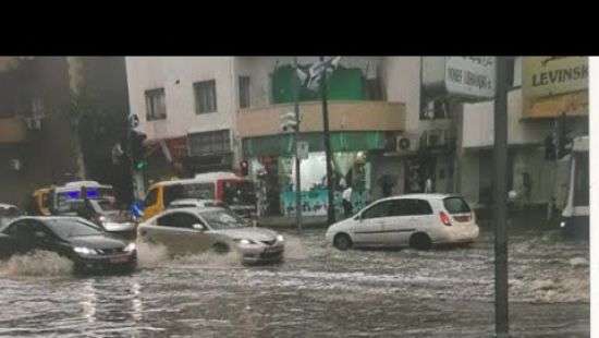 Стихии в Израиле: ливень с градом убивает все живое