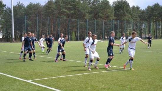 Матч чемпионата Украины был остановлен по подозрению в «договорняке»