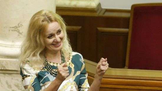 Фарион обозвала русскоязычных украинцев умственно отсталыми предателями