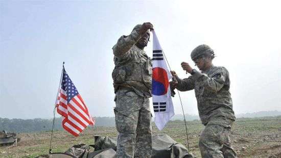 Войска США не покинут Южную Корею в случае подписания мира с КНДР