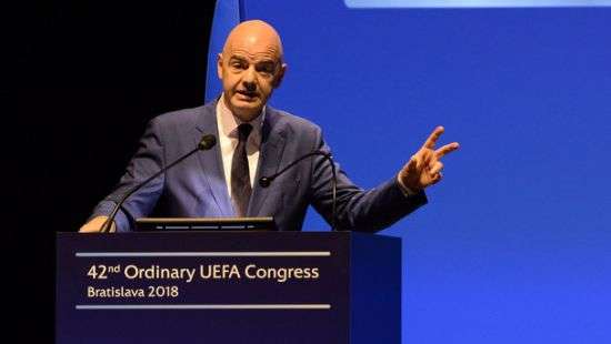 Глава ФИФА хочет проводить мини-чемпионат