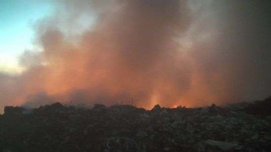 Под Харьковом горит полигон твердых бытовых отходов