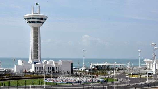 В Туркменистане открыли мегапорт за 2 млрд долларов (ФОТО)