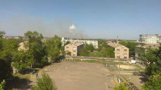 В Балаклее вновь слышны взрывы на арсенале: проводится эвакуация жителей (ВИДЕО)