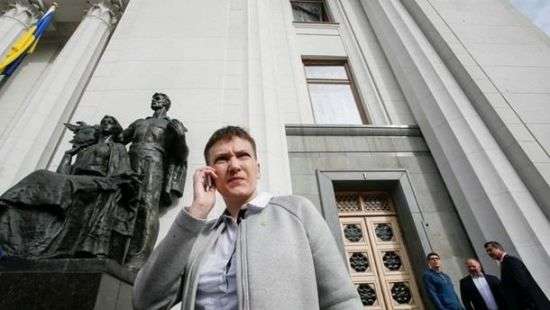 Стало известно, что связывает Савченко с кумом Путина