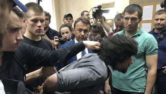 Дальнейшую судьбу задержанного бразилийца Лусваргхи определит прокуратура - СБУ