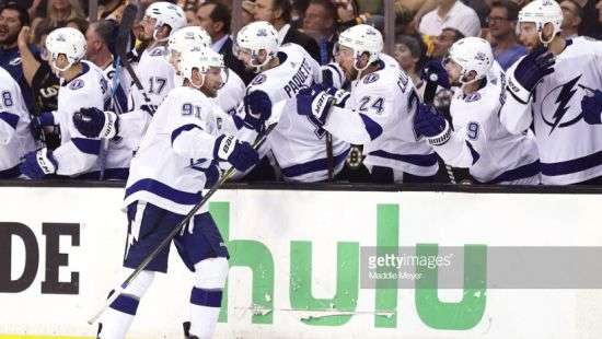 НХЛ. Плей-офф. «Вегас» переиграли «Сан-Хосе», «Тампа» обыграла «Бостон», «Питтсбург» и «Нэшвилл» сравняли счет в серии