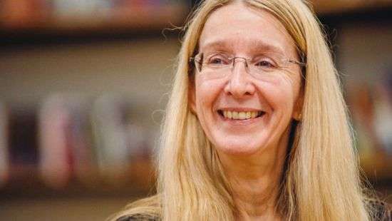 Супрун развеяла очередной миф о хрусте пальцев