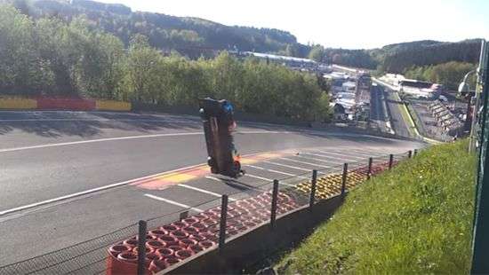 Российский гонщик «взлетел» в Бельгии