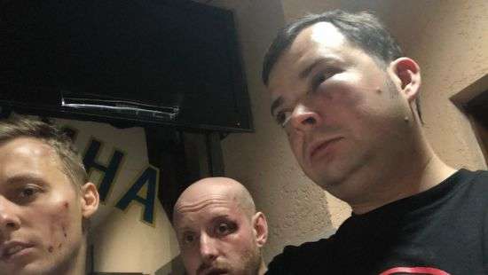 Неизвестные избили сына Шуфрича и его друзей (ФОТО)