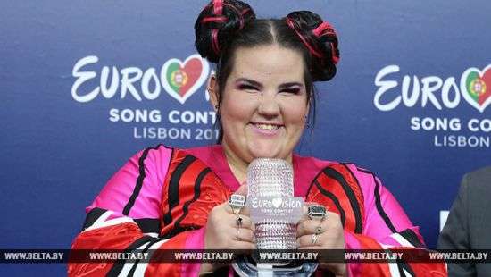 У Нетты Барзилай случайно сломалась главная награда Евровидения