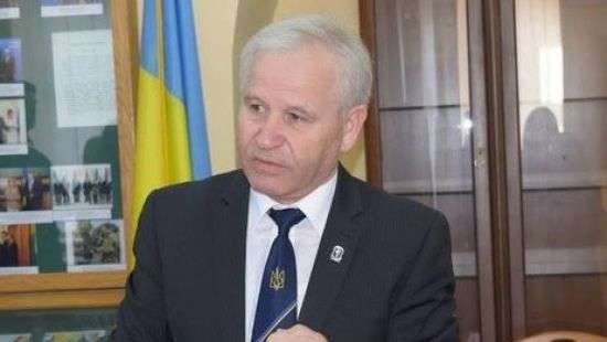 Подозреваемый в антисемитизме консул Украины в Гамбурге отстранен от работы