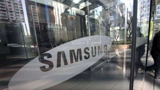 Смартфонам Samsung приписывают наличие экрана 600 PPI