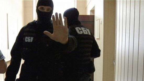 СБУ ворвалась с обыском в квартиру журналистки РИА – Новости Украина